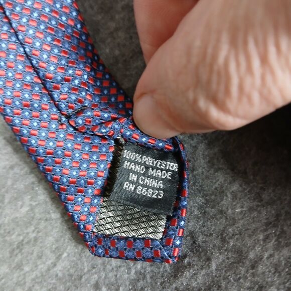 Ivy Crew Maroon Hand Made 100% Polyester Men’s Neck‎ Tie Made In China - Picture 6 of 10